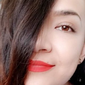 Meet your Posher, Mayra